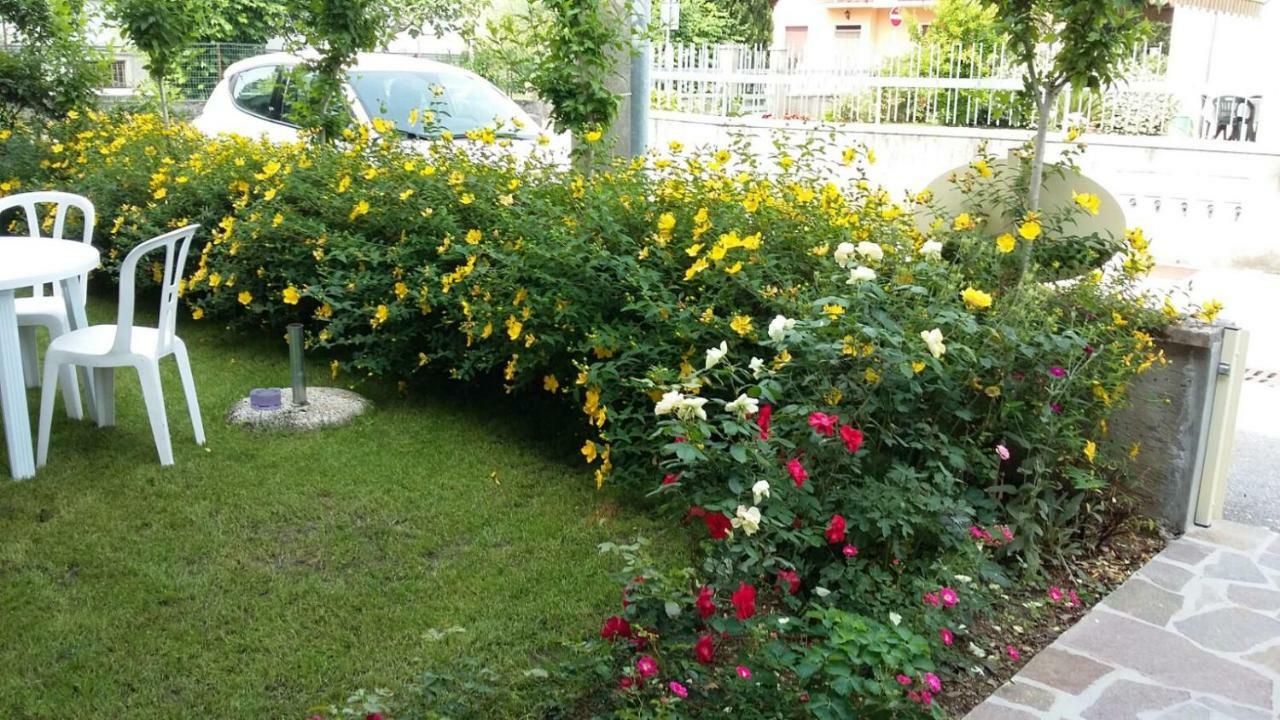 Casa Nanny Apartment มอนซามบาโน ภายนอก รูปภาพ